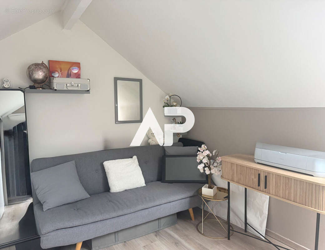 Maison à MONTMORENCY