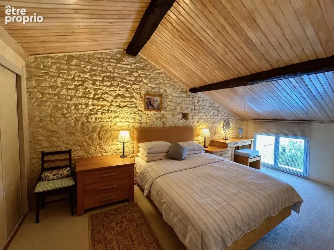 Maison en pierre, 3 chambres, gîte, piscine et jardin - photo 8