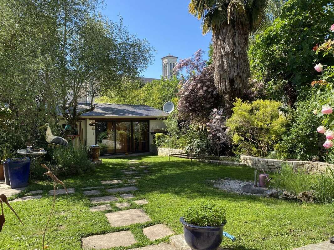 Maison à CHATELLERAULT