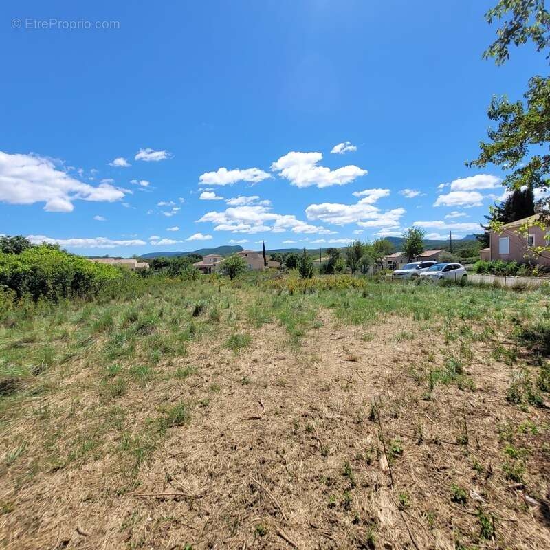 Terrain à ALLEGRE-LES-FUMADES