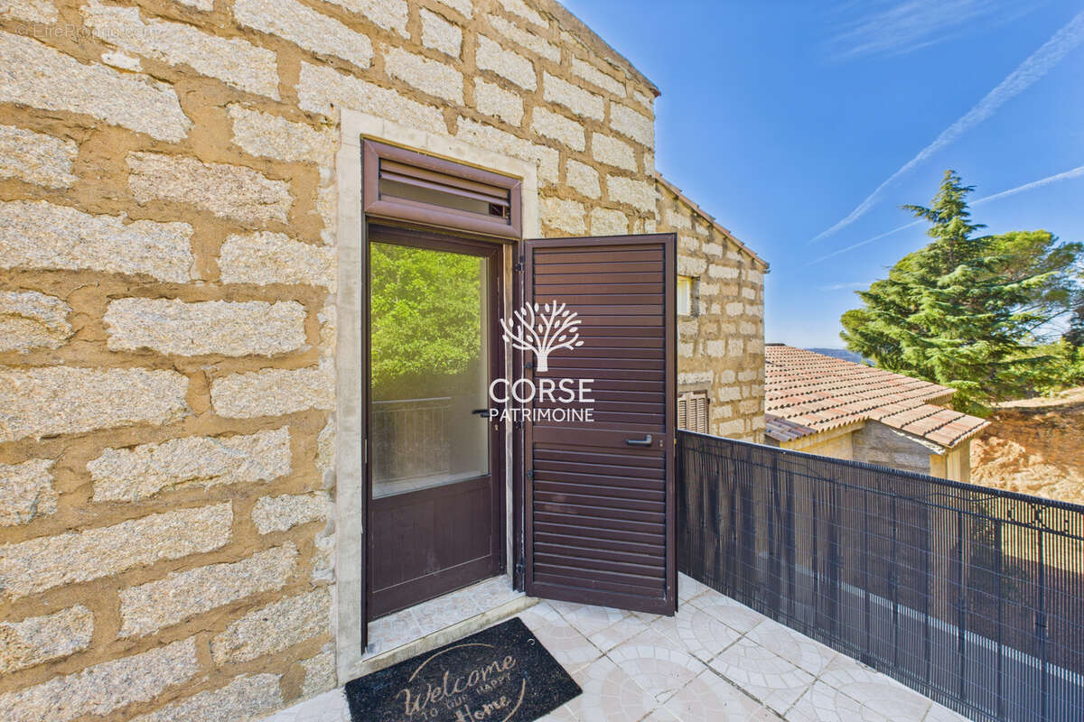 Maison à SOTTA