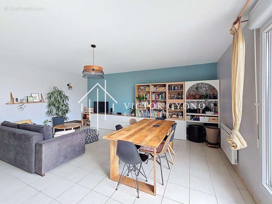 Appartement à LA RICHE