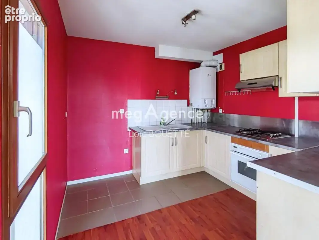 Spacieux appartement de 75m² avec balcon et stationnement - photo 2
