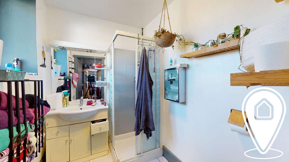 Appartement à MIRECOURT