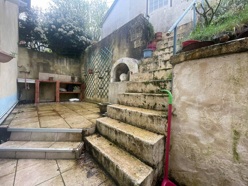 Maison à AUTHON-DU-PERCHE