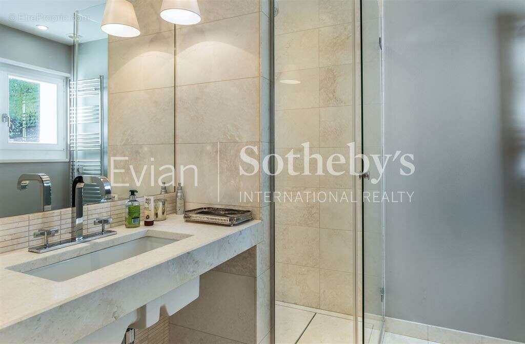 Maison à EVIAN-LES-BAINS