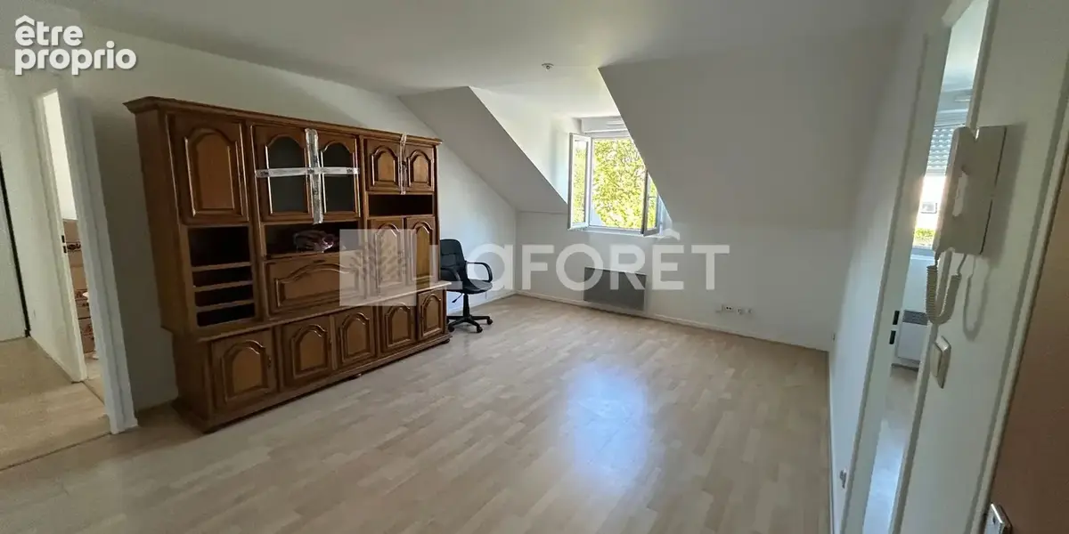 Appartement à THIAIS