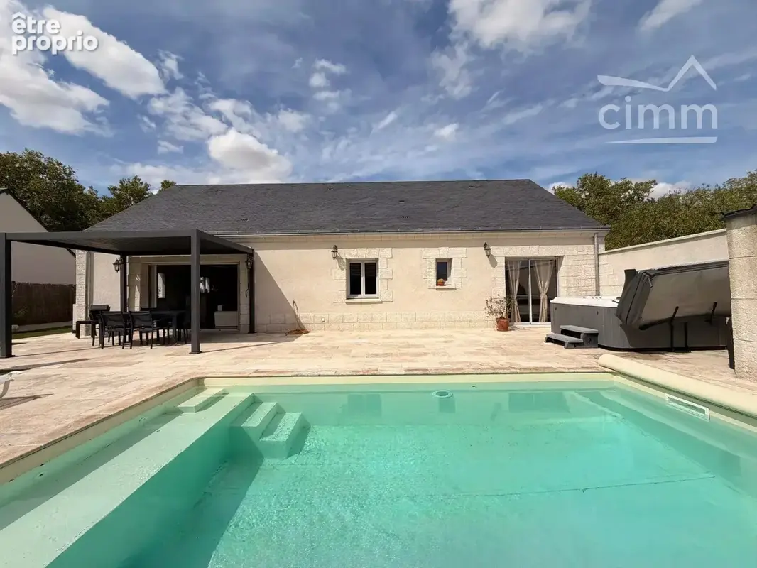 Maison contemporaine de plain-pied avec 4 chambres et piscine à Mer - photo 13