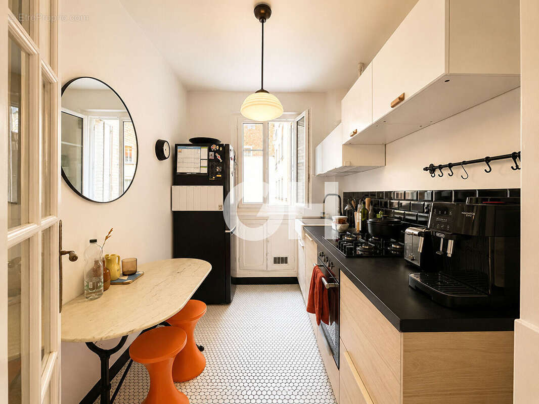 Appartement familial de caractère - 4 pièces, 84,95 m² , Paris 11e - photo 6