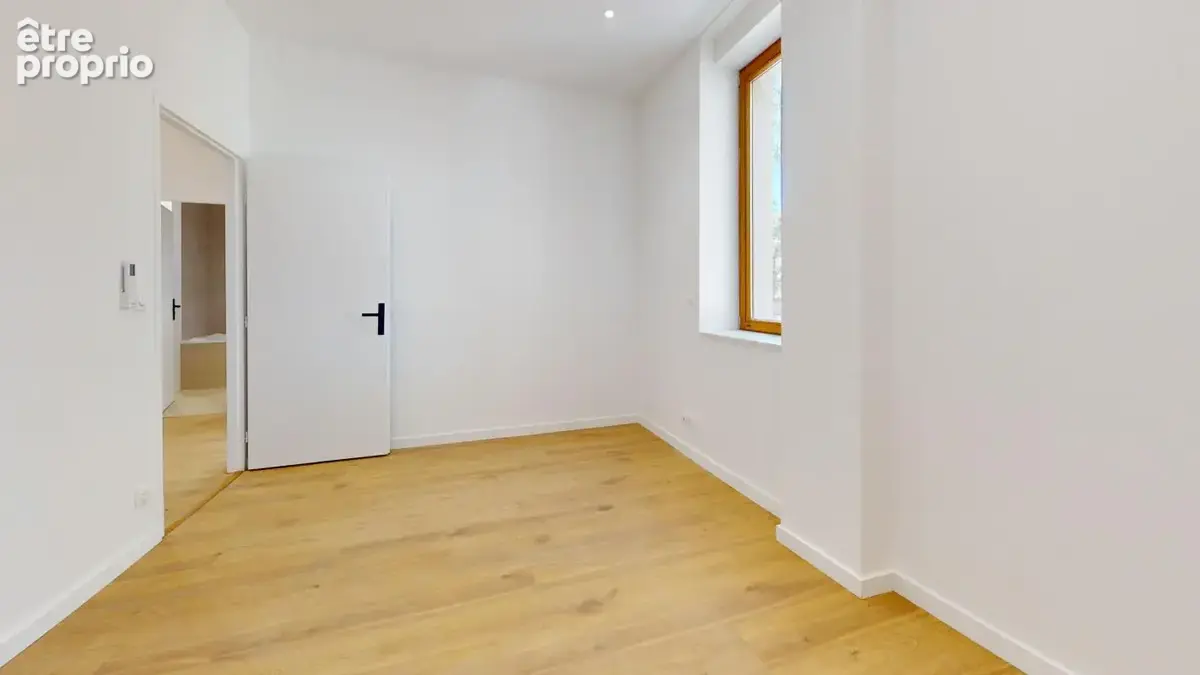  Rare à la Vente – Duplex Neuf de 103 m² dans une Maison de Maître au Cœur d'un Parc Arboré - photo 9