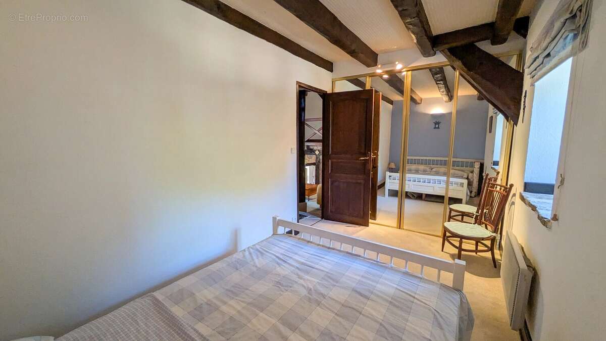 Maison en pierre de 4 chambres avec piscine et vue panoramique – Aubazine, Corrèze - photo 10