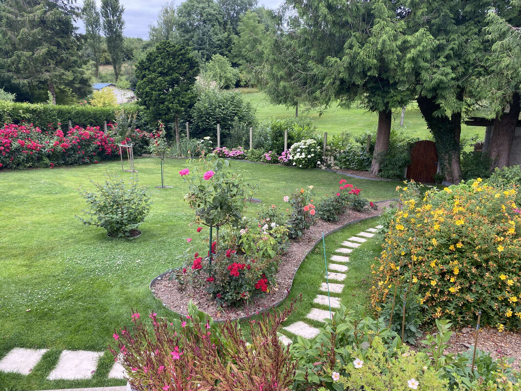 Maison à CERISY-LA-FORET