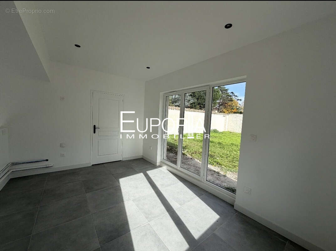 Maison à RILLIEUX-LA-PAPE