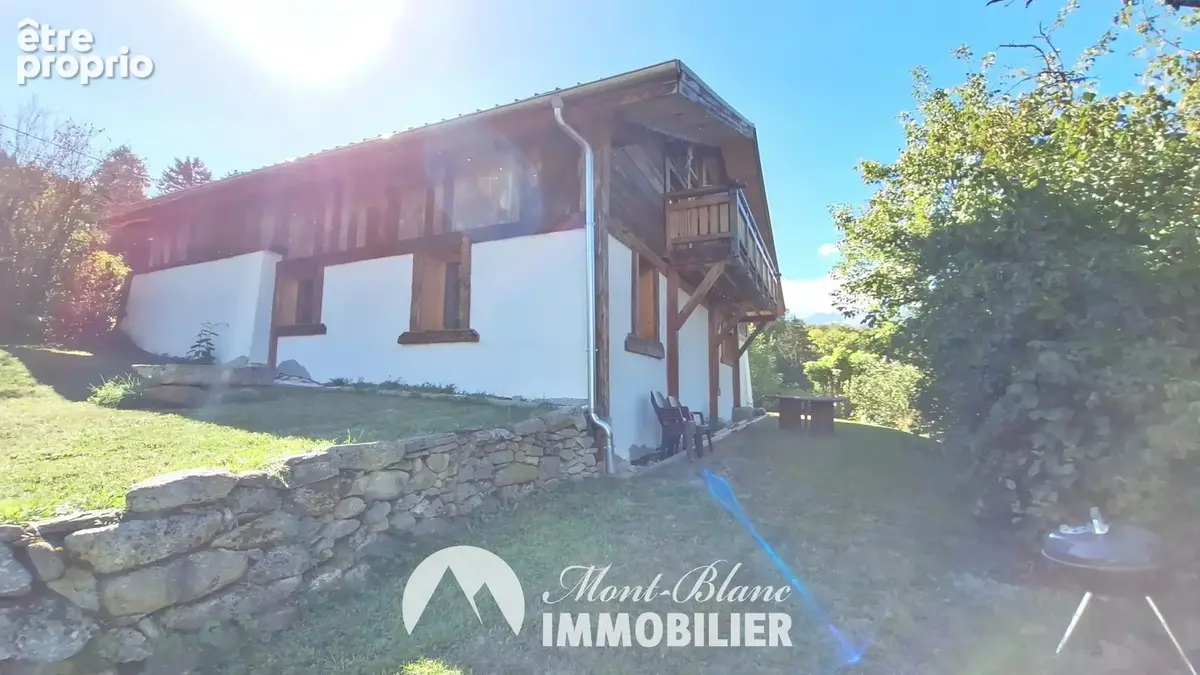 Beau chalet rénové sur les hauteurs de Domancy - photo 2
