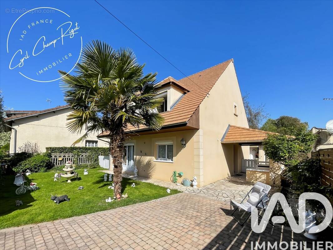 Photo 1 - Maison à MONTFERMEIL