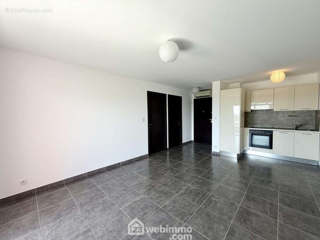T2 de 45 m2 - Appartement à BIGUGLIA