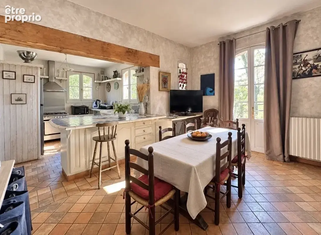 Haras de 32 hectares  3 pistes & Une ligne droite - 30 boxes - photo 14