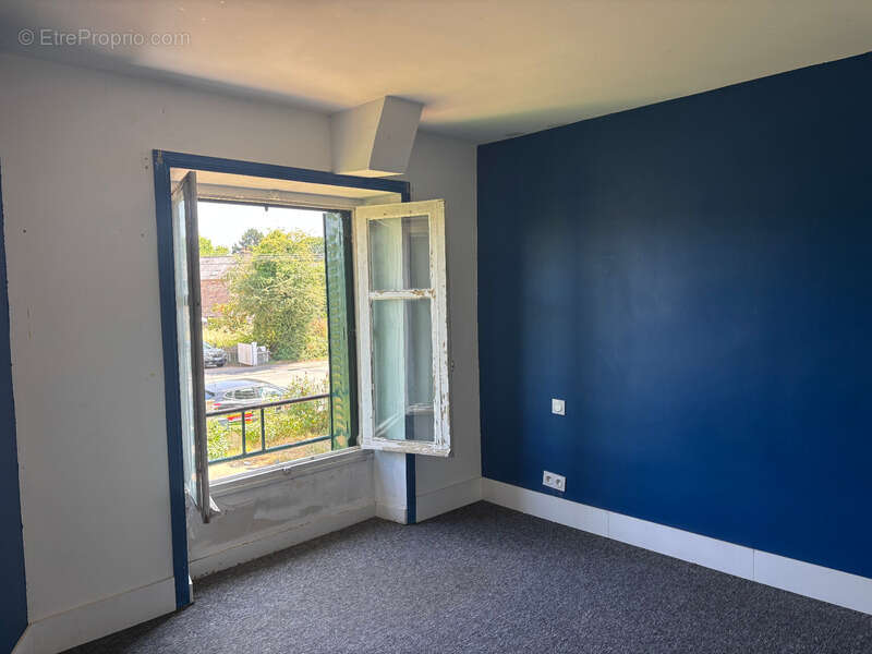 A pieds des commodités - Maison en pierre - 4 chambres, bureau et dressing - photo 7