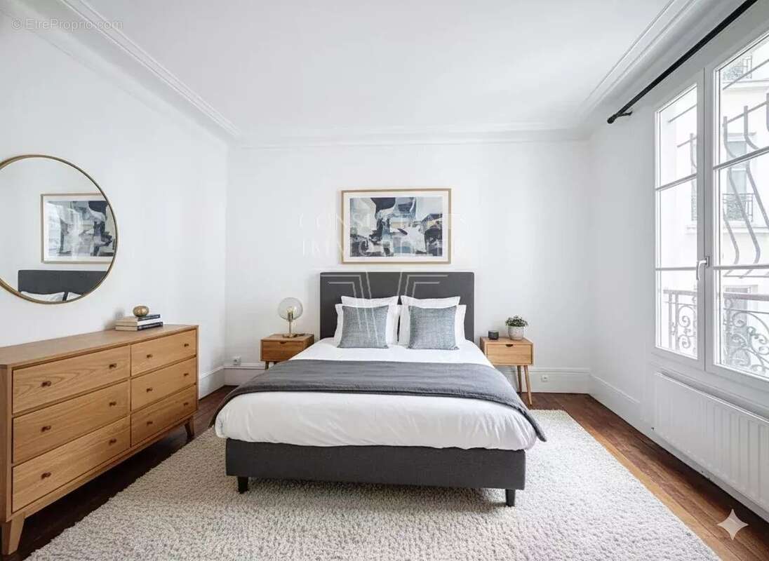 Appartement à PARIS-6E