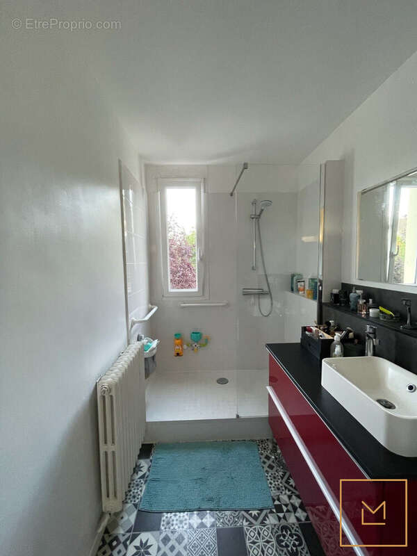 Appartement 70 m² à Caen  - photo 5