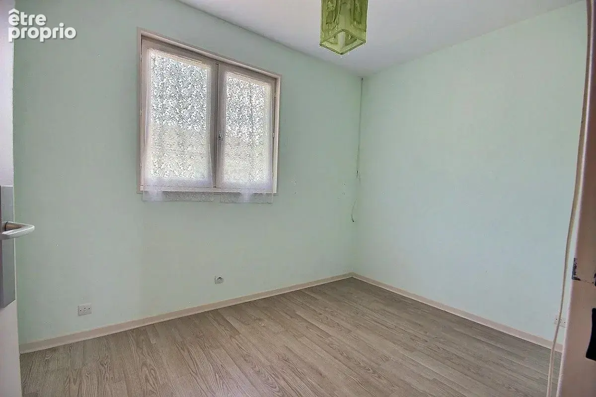 Potentiel exceptionnel : plain-pied 4 chambres sur 1260 m² - photo 8