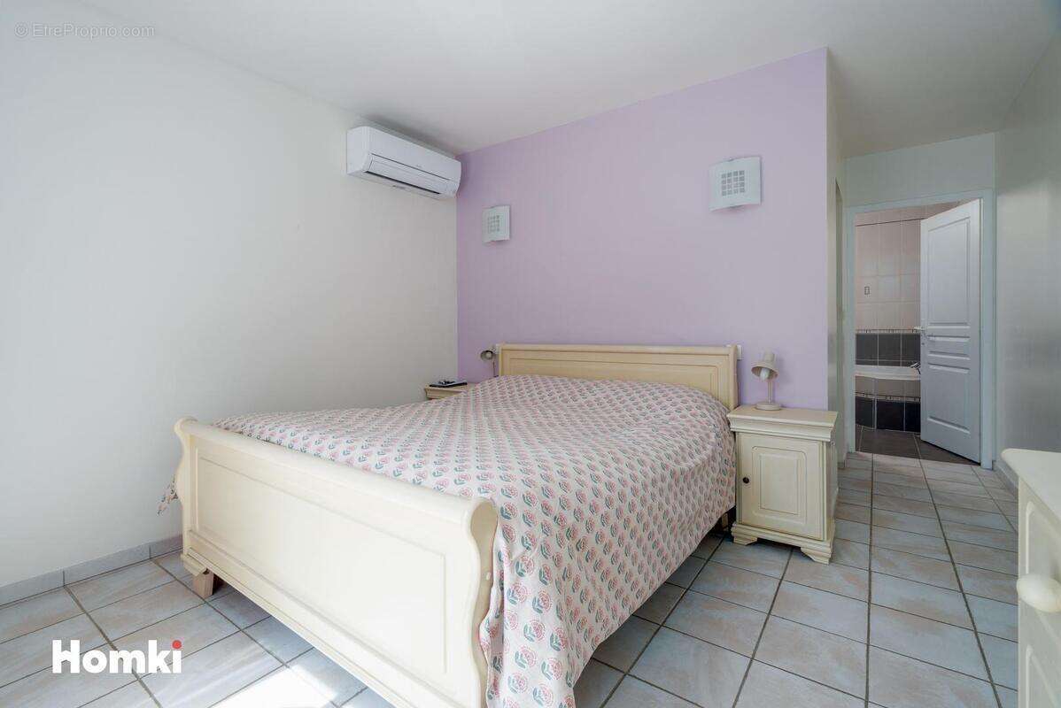 Maison à SAINT-THIBERY