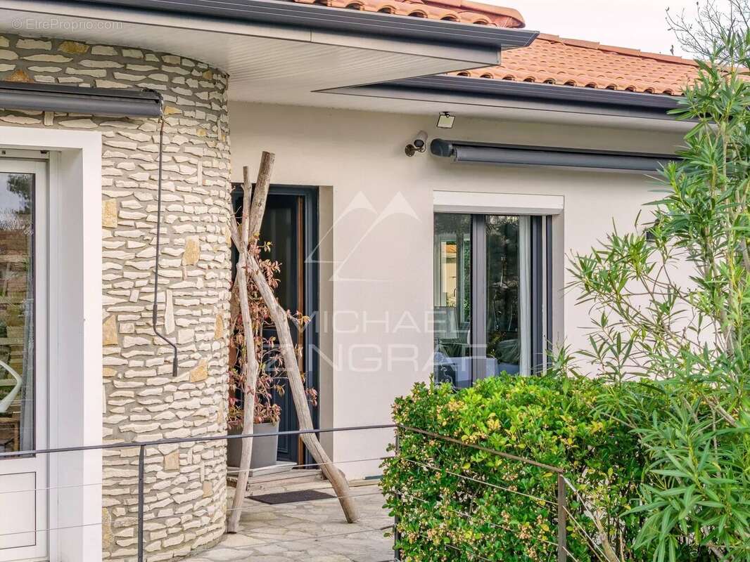 Maison à GUJAN-MESTRAS