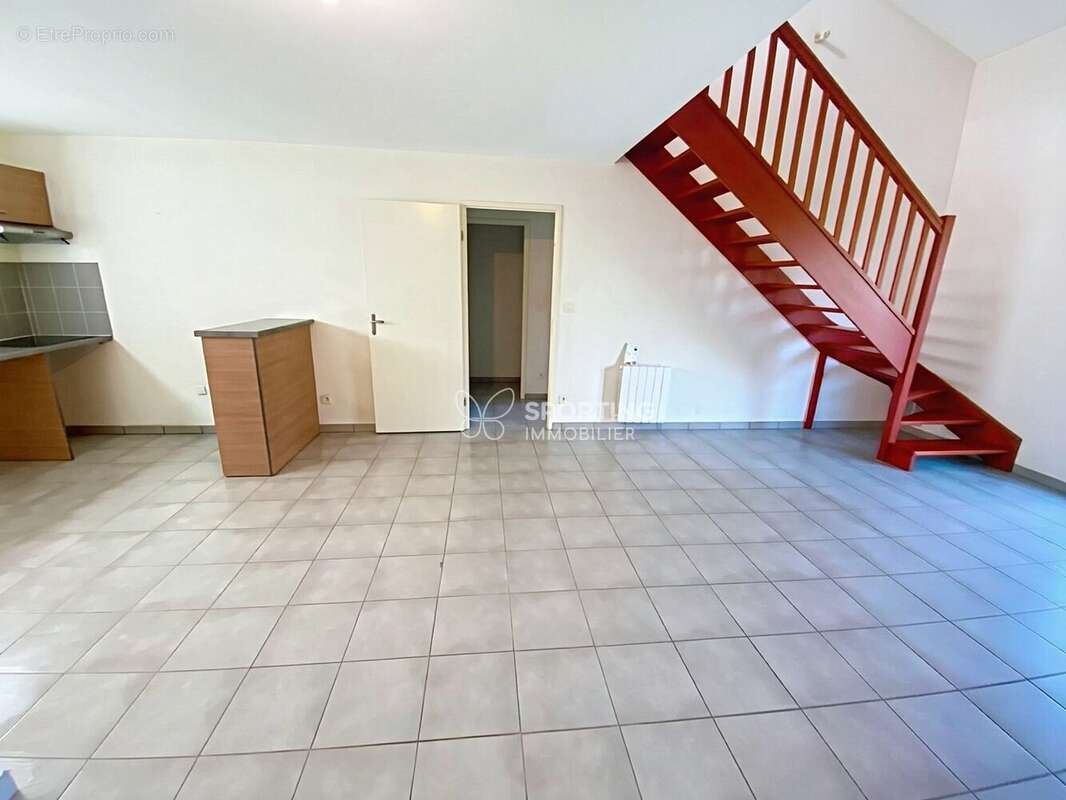 Maison à DAMAZAN