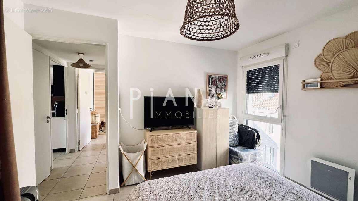 Appartement à MARSEILLE-5E