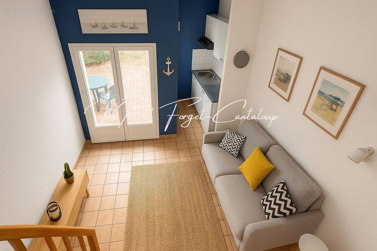 Maison à LES MATHES