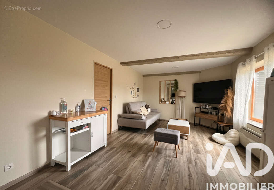 Photo 2 - Maison à MONTLUCON