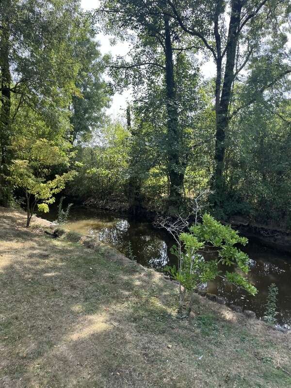 Maison à ROCHESERVIERE