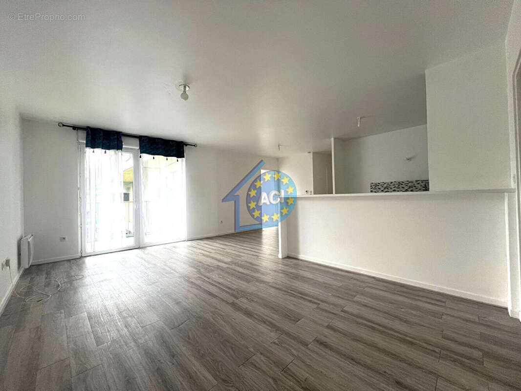 Appartement à MANTES-LA-JOLIE