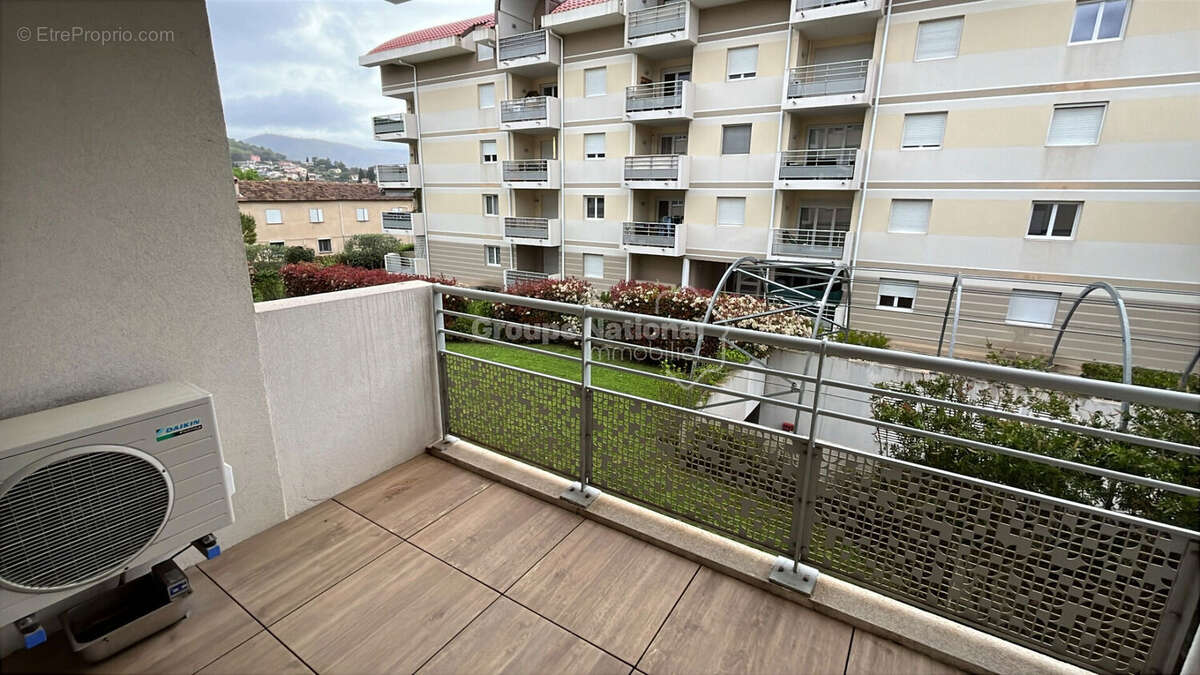 Appartement à PEGOMAS