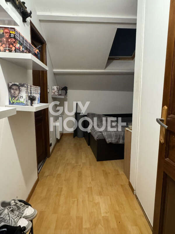 Maison à OZOUER-LE-VOULGIS