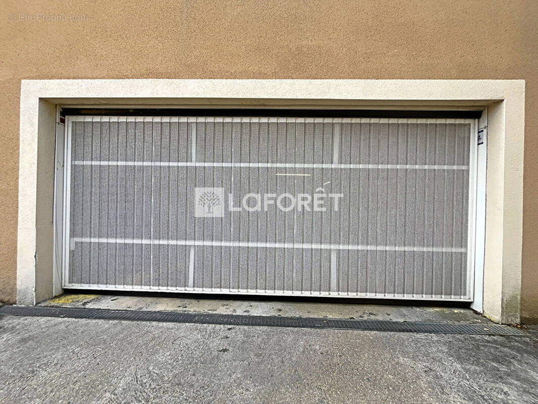 Parking à BOURG-EN-BRESSE