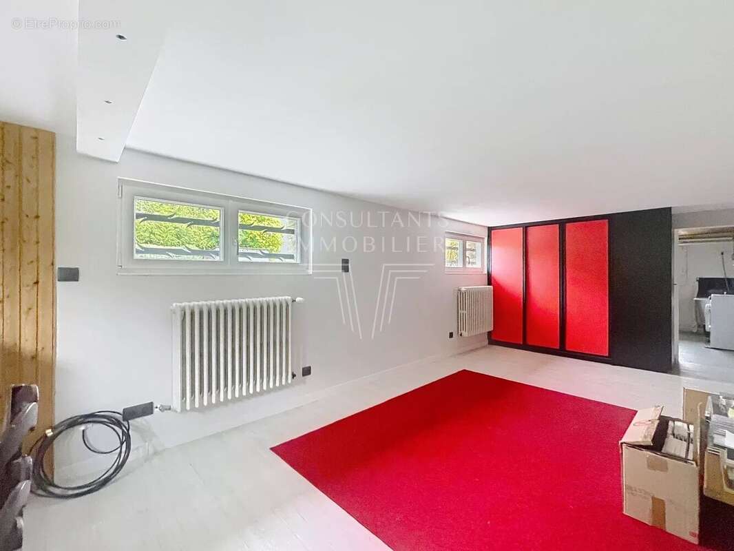 Maison à SAINT-MARTIN-AUX-CHARTRAINS