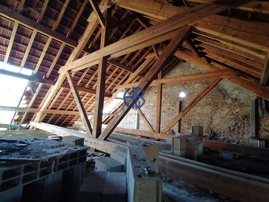 Appartement à BELLEY