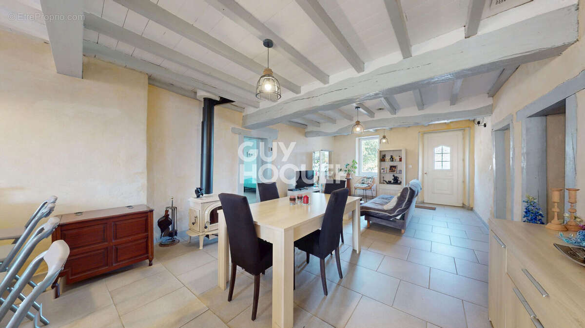 Maison à HAGETMAU