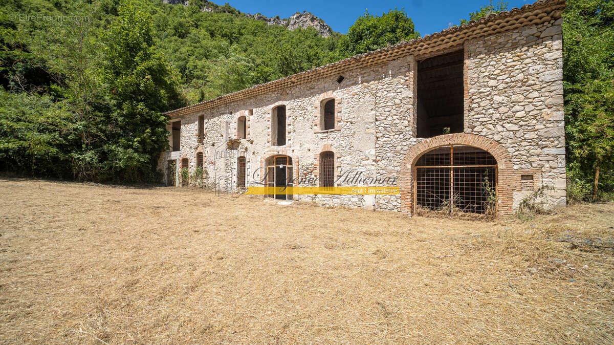 Ancien moulin en pierre à réhabiliter   Soyans (26400) - photo 11