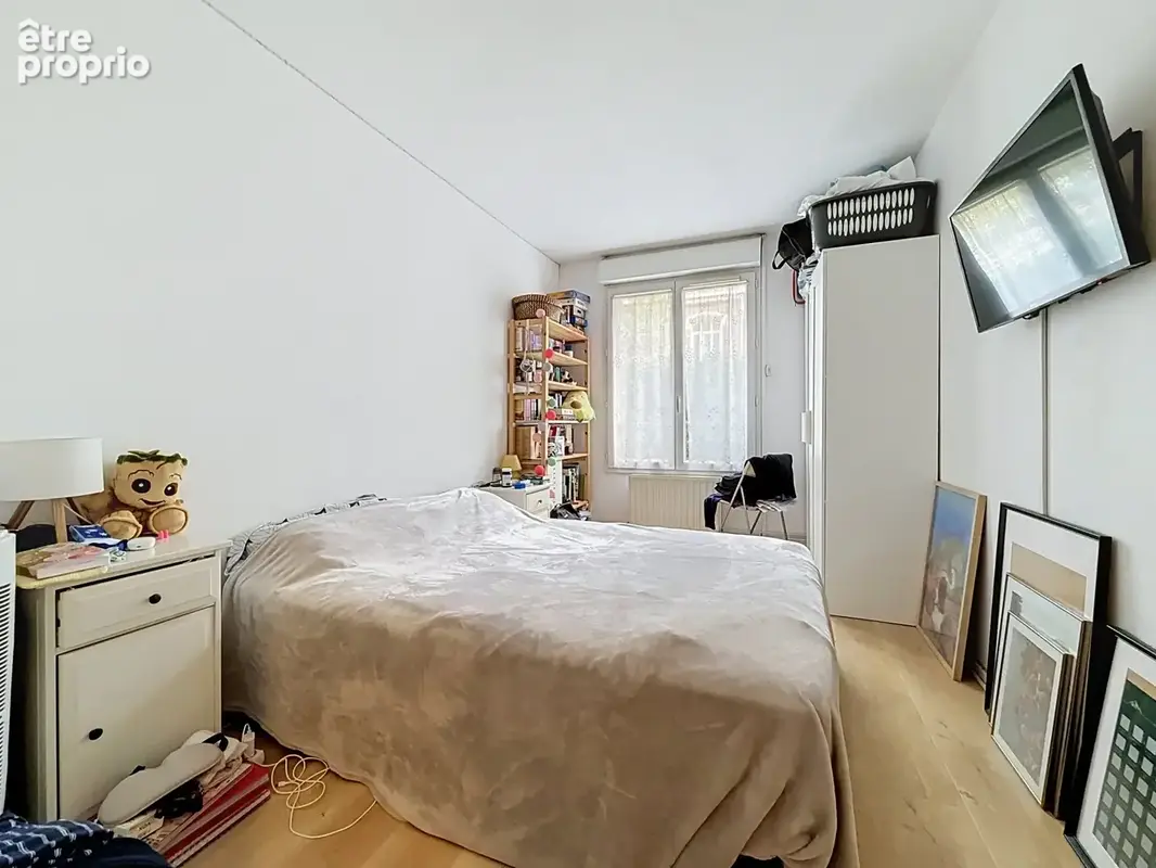 Appartement vendu loue au pied du metro croix centre. - photo 5
