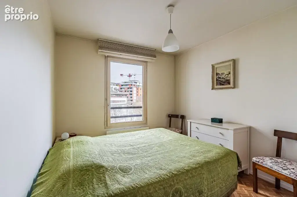 Spacieux T4 de 96 m2 avec balcon, 2 caves et grage double en supplément – Proche métro garibaldi, Lyon - photo 8