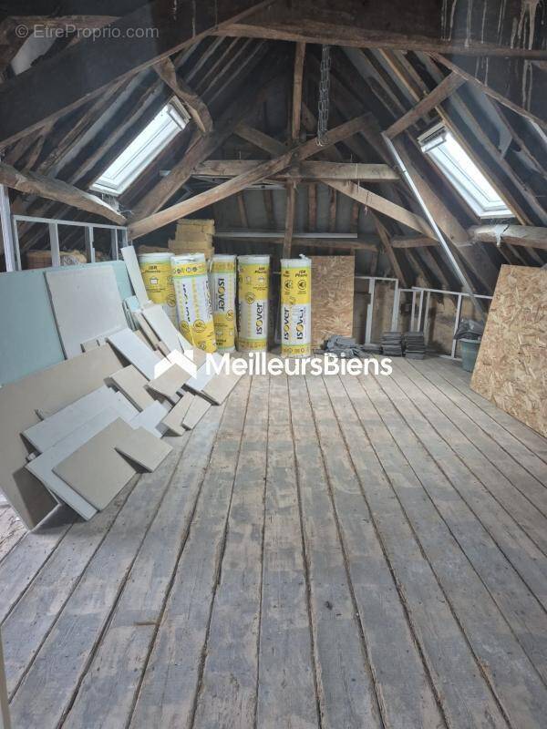 Appartement à DERVAL
