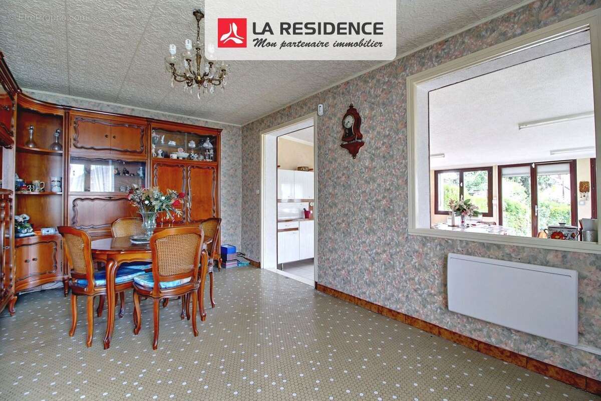 Maison 98 m² à Saint-Etienne-Du-Rouvray  - photo 4