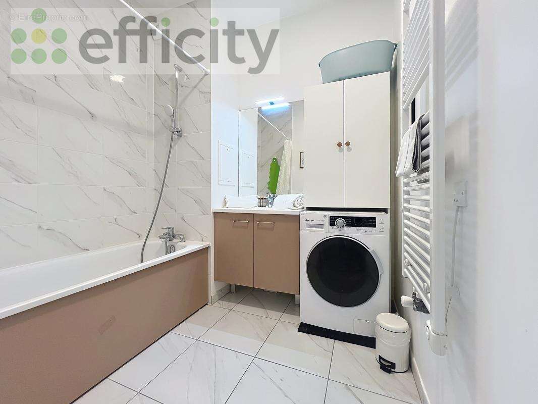 Appartement à SERRIS