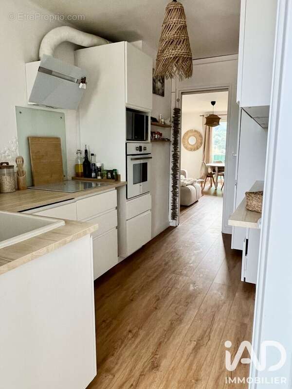 Appartement 75 m² à Brignoles  - photo 3