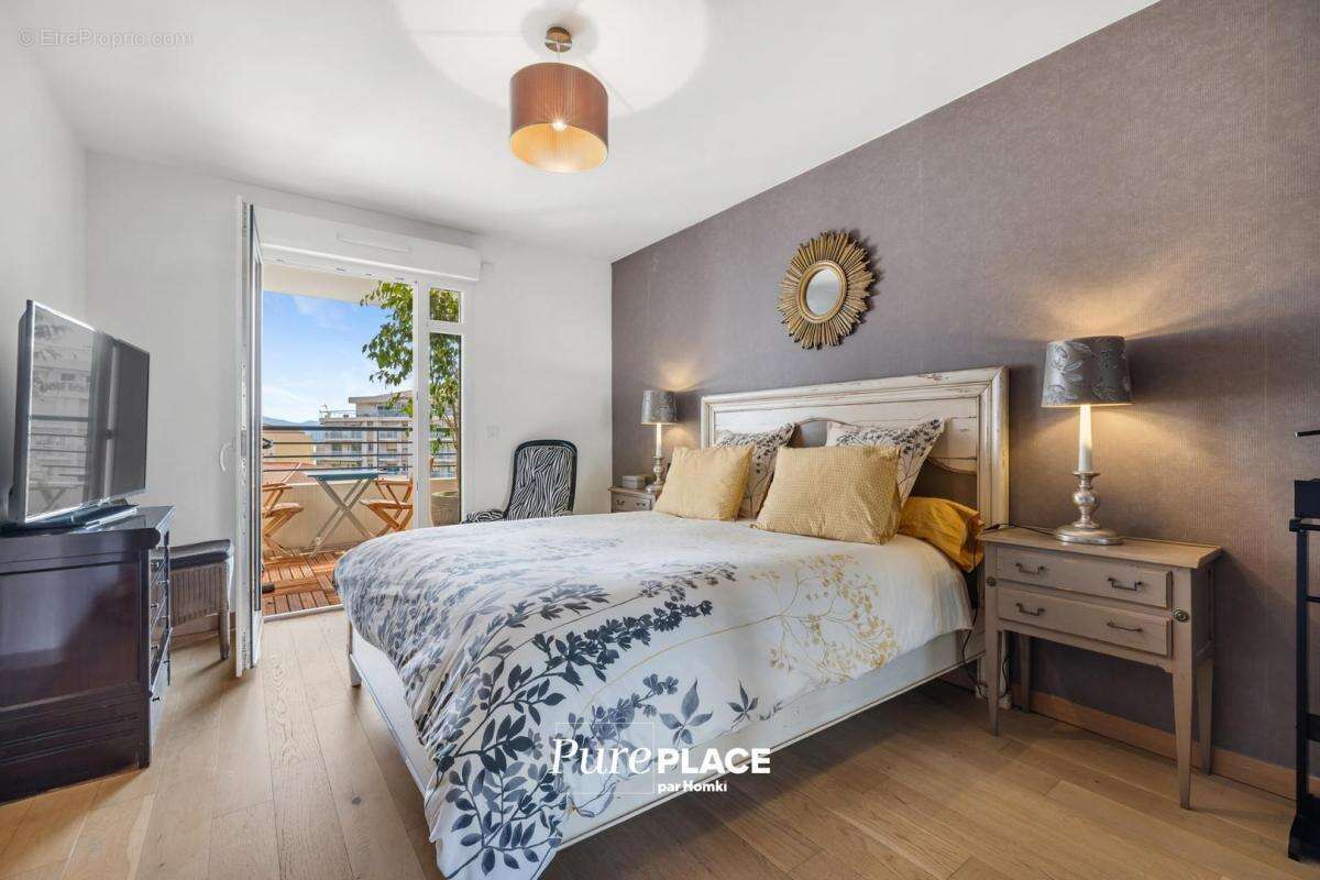 Appartement à MENTON