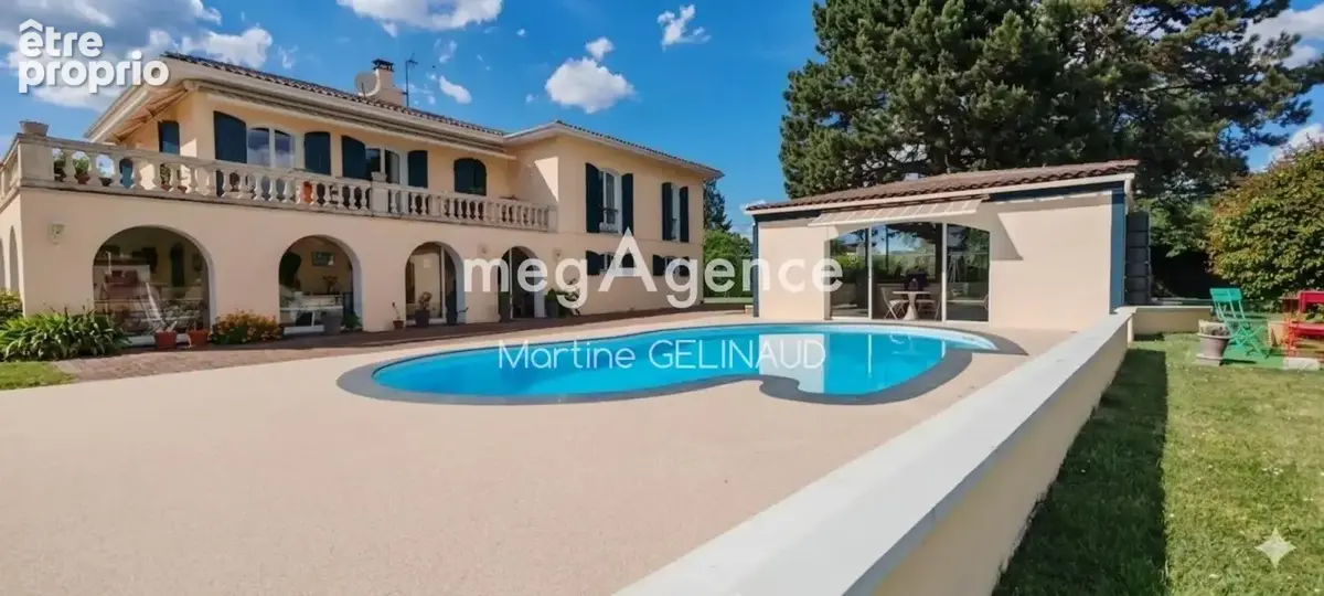 Photo Maison à Fontcouverte au prix de 451 500€