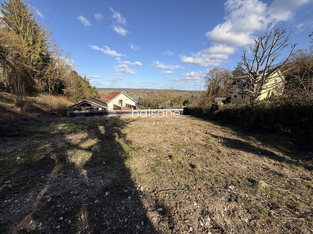 Terrain à LA BOUILLE