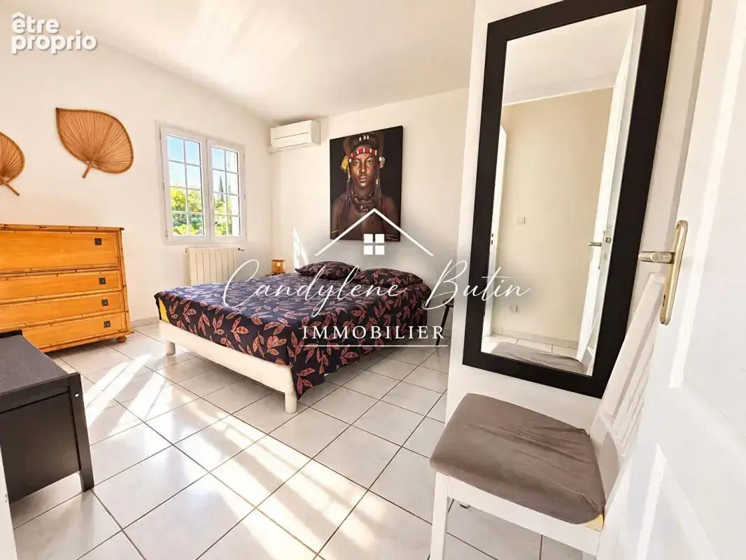 Villa 4 faces de plain-pied de131 m² ,4 chambres et piscine - photo 10